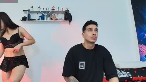 santiylola online show from December 27, 2024, 4:47 am