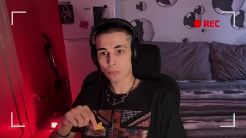 SONNYVAN online show from November 8, 2025, 6:57 am