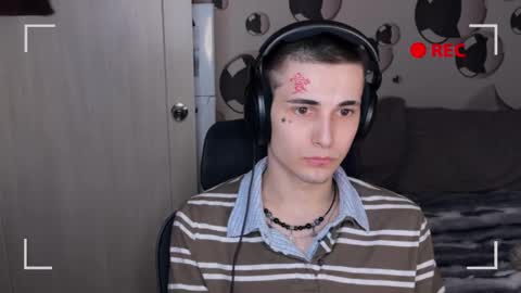 SONNYVAN online show from November 11, 2025, 7:58 pm