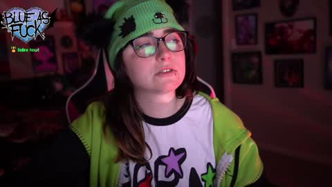 Blue online show from December 31, 2024, 2:19 am