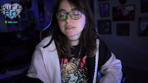 Blue online show from January 7, 2025, 1:17 am