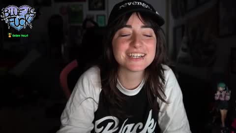 Blue online show from September 16, 2025, 6:25 am