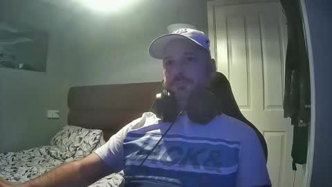 Snapshot of bluebirdflame1 chatting on October 24, 2025, 9:55 pm bluebirdflame1 online show from October 24, 2025, 9:55 pm