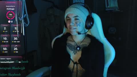 Blue online show from February 21, 2025, 11:01 am