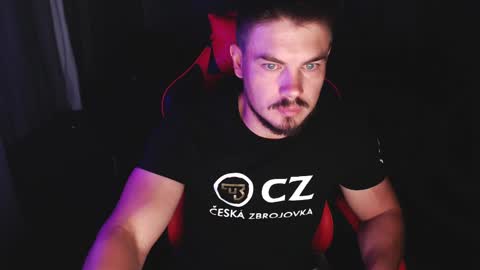 Snapshot of blueeyeboy0 chatting on December 3, 2024, 7:33 pm blueeyeboy0 online show from December 3, 2024, 7:33 pm