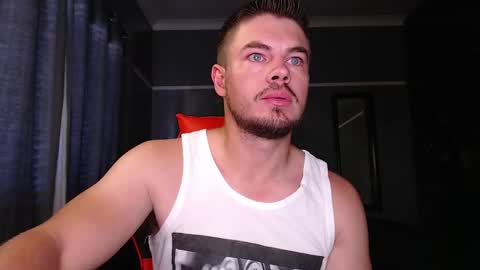 Snapshot of blueeyeboy0 chatting on December 7, 2024, 4:31 am blueeyeboy0 online show from December 7, 2024, 4:31 am