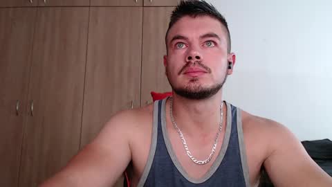 Snapshot of blueeyeboy0 chatting on January 12, 2025, 8:14 am blueeyeboy0 online show from January 12, 2025, 8:14 am