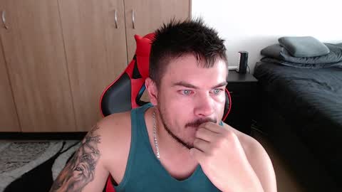 Snapshot of blueeyeboy0 chatting on January 28, 2025, 12:43 pm blueeyeboy0 online show from January 28, 2025, 12:43 pm