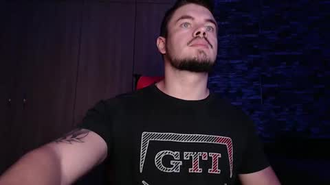 Snapshot of blueeyeboy0 chatting on February 17, 2025, 6:09 am blueeyeboy0 online show from February 17, 2025, 6:09 am