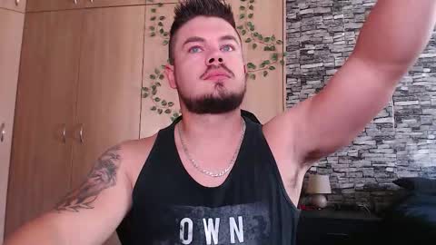 Snapshot of blueeyeboy0 chatting on October 9, 2025, 7:17 am blueeyeboy0 online show from October 9, 2025, 7:17 am