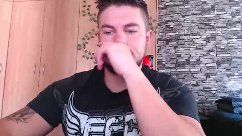 Snapshot of blueeyeboy0 chatting on October 14, 2025, 7:09 am blueeyeboy0 online show from October 14, 2025, 7:09 am