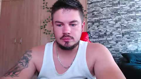 Snapshot of blueeyeboy0 chatting on October 24, 2025, 8:44 am blueeyeboy0 online show from October 24, 2025, 8:44 am