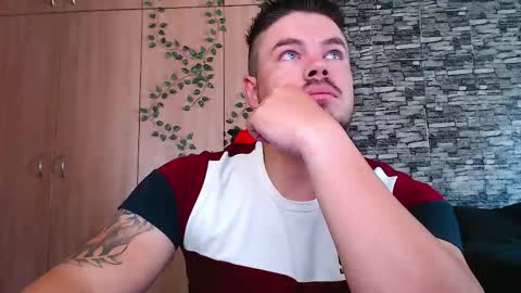 Snapshot of blueeyeboy0 chatting on November 12, 2025, 7:09 am blueeyeboy0 online show from November 12, 2025, 7:09 am