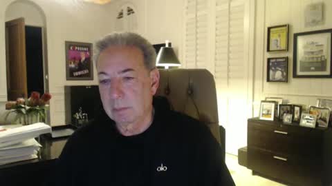 Snapshot of blueisles chatting on December 29, 2024, 11:29 am blueisles online show from December 29, 2024, 11:29 am