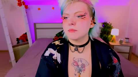 Hi my name is Lunaray online show from October 10, 2025, 9:52 am