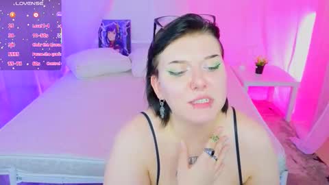 Hi my name is Lunaray online show from November 9, 2025, 11:08 am