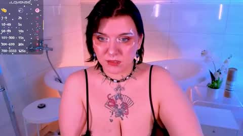 Hi my name is Lunaray online show from November 21, 2025, 11:20 am