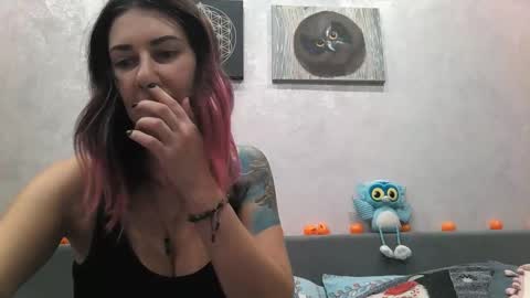 BlueXOwl online show from November 6, 2025, 5:58 pm