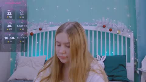 Snapshot of blush_ellie chatting on December 25, 2024, 10:50 am Ellie3 online show from December 25, 2024, 10:50 am