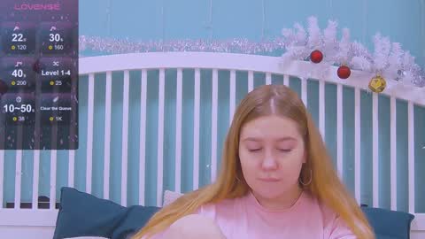 Snapshot of blush_ellie chatting on January 6, 2025, 2:36 pm Ellie3 online show from January 6, 2025, 2:36 pm