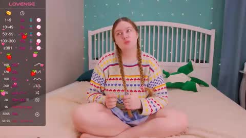 Ellie3 online show from November 22, 2025, 8:08 pm