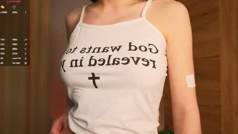 Snapshot of blushinbloom chatting on November 23, 2025, 6:02 am Dolores online show from November 23, 2025, 6:02 am