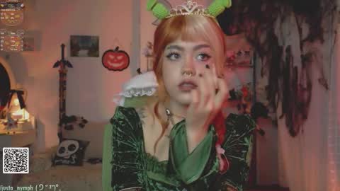 Snapshot of blushing_nymph chatting on October 18, 2025, 2:03 am Im Nym Justa nymph on twitter and IG online show from October 18, 2025, 2:03 am