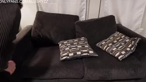 Snapshot of bluskyzz chatting on February 8, 2025, 4:36 am BluSky online show from February 8, 2025, 4:36 am