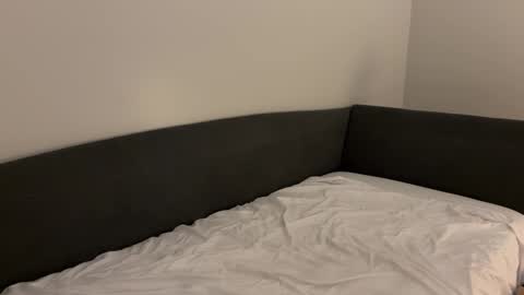 Snapshot of bluskyzz chatting on February 20, 2025, 4:28 am BluSky online show from February 20, 2025, 4:28 am