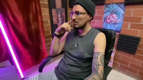 Snapshot of blworld25 chatting on December 18, 2025, 2:28 am Blworld online show from December 18, 2025, 2:28 am