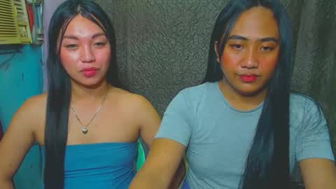 Snapshot of blythe_show chatting on November 13, 2025, 12:15 pm blythe_show online show from November 13, 2025, 12:15 pm