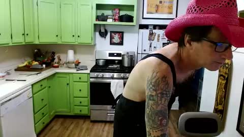 Snapshot of bnczuperzexy chatting on November 5, 2025, 4:45 am ZuperZexyZounds online show from November 5, 2025, 4:45 am