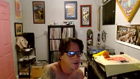 Snapshot of bnczuperzexy chatting on November 15, 2025, 9:39 am ZuperZexyZounds online show from November 15, 2025, 9:39 am