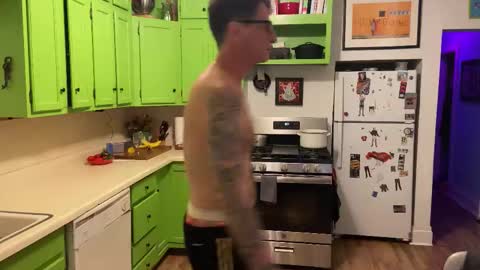 Snapshot of bnczuperzexy chatting on November 22, 2025, 3:38 am ZuperZexyZounds online show from November 22, 2025, 3:38 am