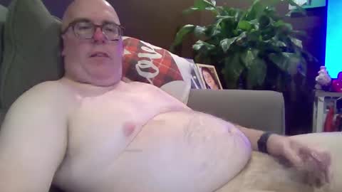 bobblehead31382 online show from March 5, 2025, 12:16 am