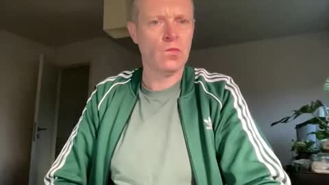 ask me online show from December 2, 2025, 7:36 am