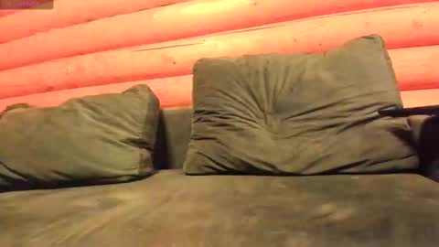 Snapshot of bohemianrhapsody1 chatting on February 13, 2025, 2:20 pm Nail and Olivia online show from February 13, 2025, 2:20 pm