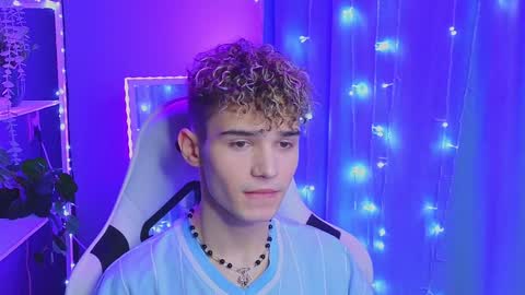 Snapshot of boicute chatting on January 23, 2025, 6:45 pm ALEXPVT IS OPEN online show from January 23, 2025, 6:45 pm