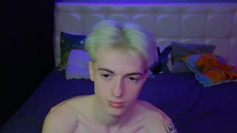Snapshot of boicute chatting on January 28, 2025, 3:35 pm ALEXPVT IS OPEN online show from January 28, 2025, 3:35 pm