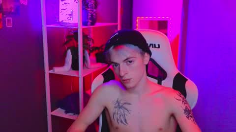 Snapshot of boicute chatting on February 16, 2025, 3:26 am ALEXPVT IS OPEN online show from February 16, 2025, 3:26 am