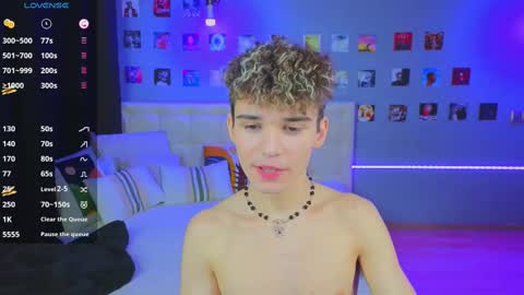Snapshot of boicute chatting on February 23, 2025, 9:26 pm ALEXPVT IS OPEN online show from February 23, 2025, 9:26 pm