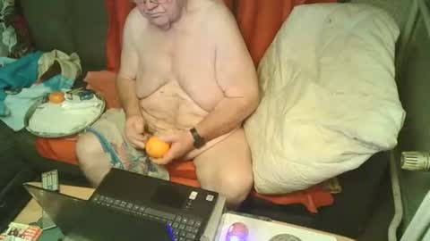 Snapshot of bomber59potsdam chatting on January 6, 2025, 6:31 pm Bomber59potsdam online show from January 6, 2025, 6:31 pm