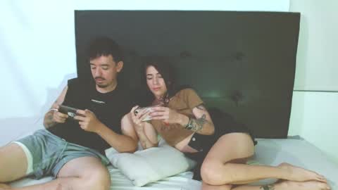 Snapshot of bomblovers55 chatting on November 7, 2025, 12:21 am bomblovers55 online show from November 7, 2025, 12:21 am