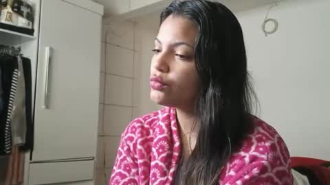 Snapshot of bombomepimenta chatting on December 9, 2024, 12:19 pm bombomepimenta online show from December 9, 2024, 12:19 pm
