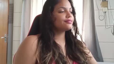 Snapshot of bombomepimenta chatting on January 14, 2025, 4:40 pm bombomepimenta online show from January 14, 2025, 4:40 pm