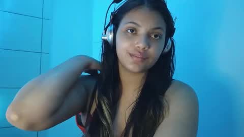 Snapshot of bombomepimenta chatting on January 17, 2025, 11:18 pm bombomepimenta online show from January 17, 2025, 11:18 pm