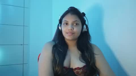 Snapshot of bombomepimenta chatting on January 18, 2025, 2:25 am bombomepimenta online show from January 18, 2025, 2:25 am