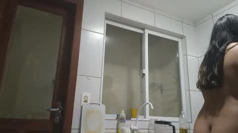 Snapshot of bombomepimenta chatting on January 20, 2025, 3:15 am bombomepimenta online show from January 20, 2025, 3:15 am