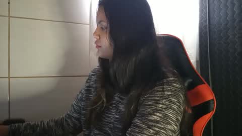 Snapshot of bombomepimenta chatting on March 2, 2025, 4:10 pm bombomepimenta online show from March 2, 2025, 4:10 pm