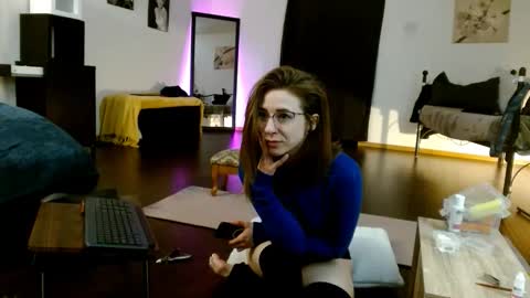 Snapshot of bombshellbaeby chatting on October 22, 2025, 6:57 am BombshellBaeby online show from October 22, 2025, 6:57 am